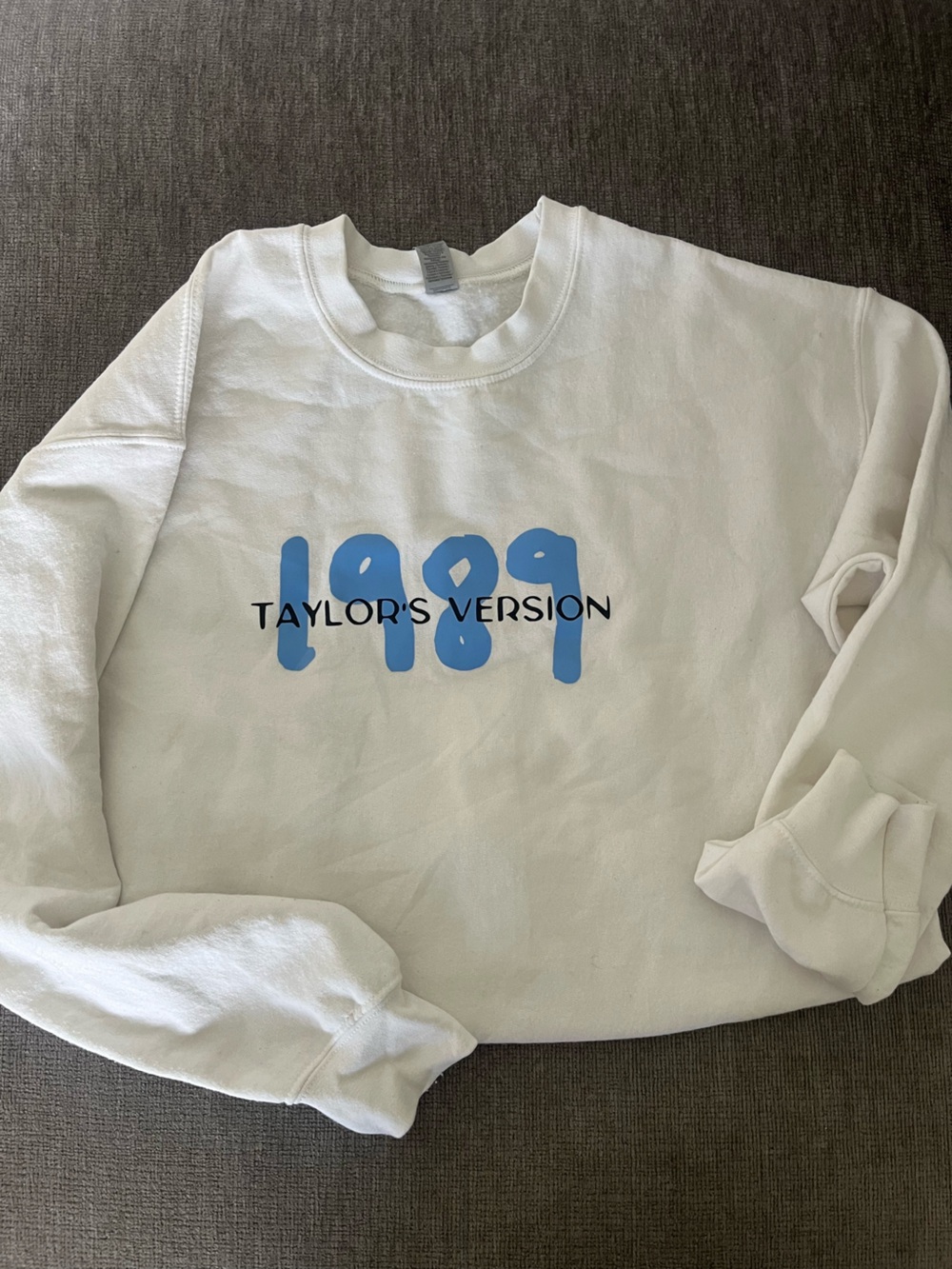 Taylor's Version 1989 White Graphic Sweatshirt